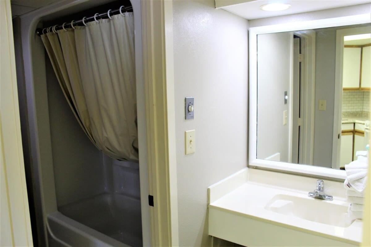 Landmark King Suite 850 Myrtle Beach Exterior photo